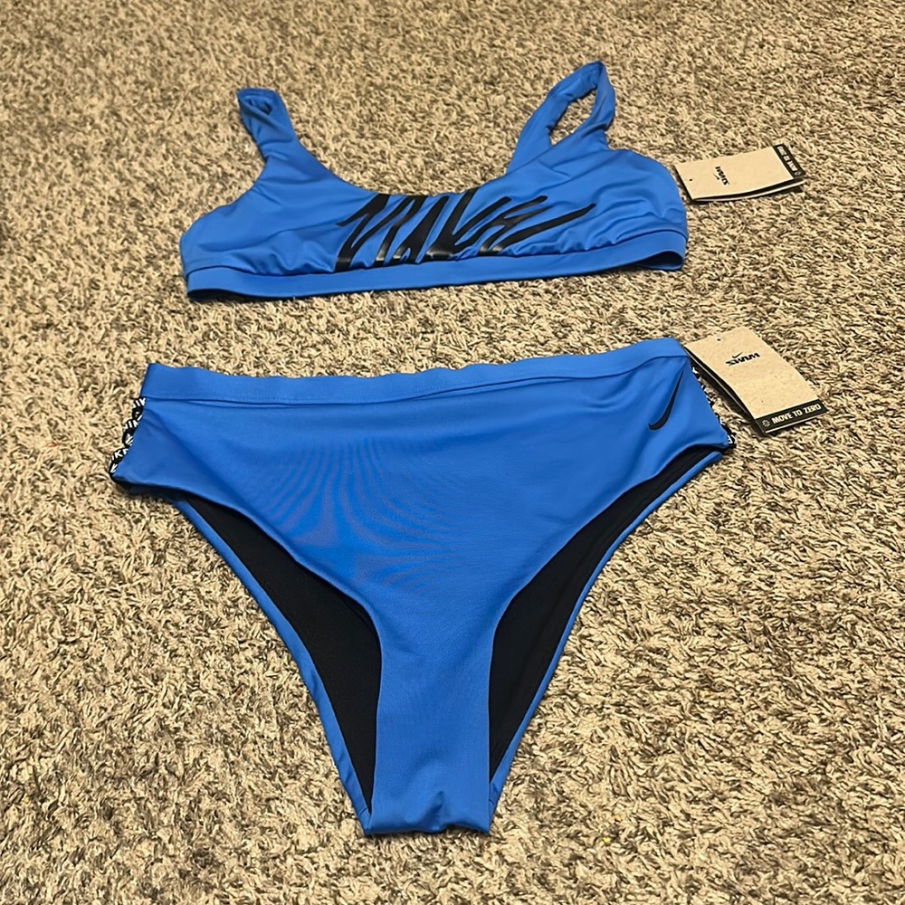 NIKE WOMEN’S Bikini Set: LOGO TOP & Sneakerkini Bottom: BLUE: NWT: SZ L